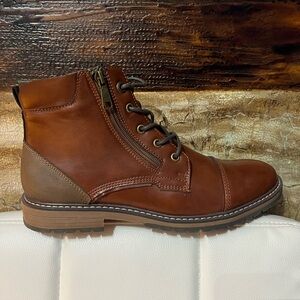 Steve Madden Men’s cognac combat boots classy style ! Brand New